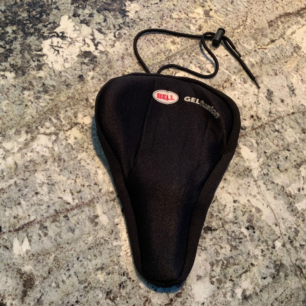 Bell Gel fusion Bicycle Seat Cover Black 11"x7.5"x1.25'